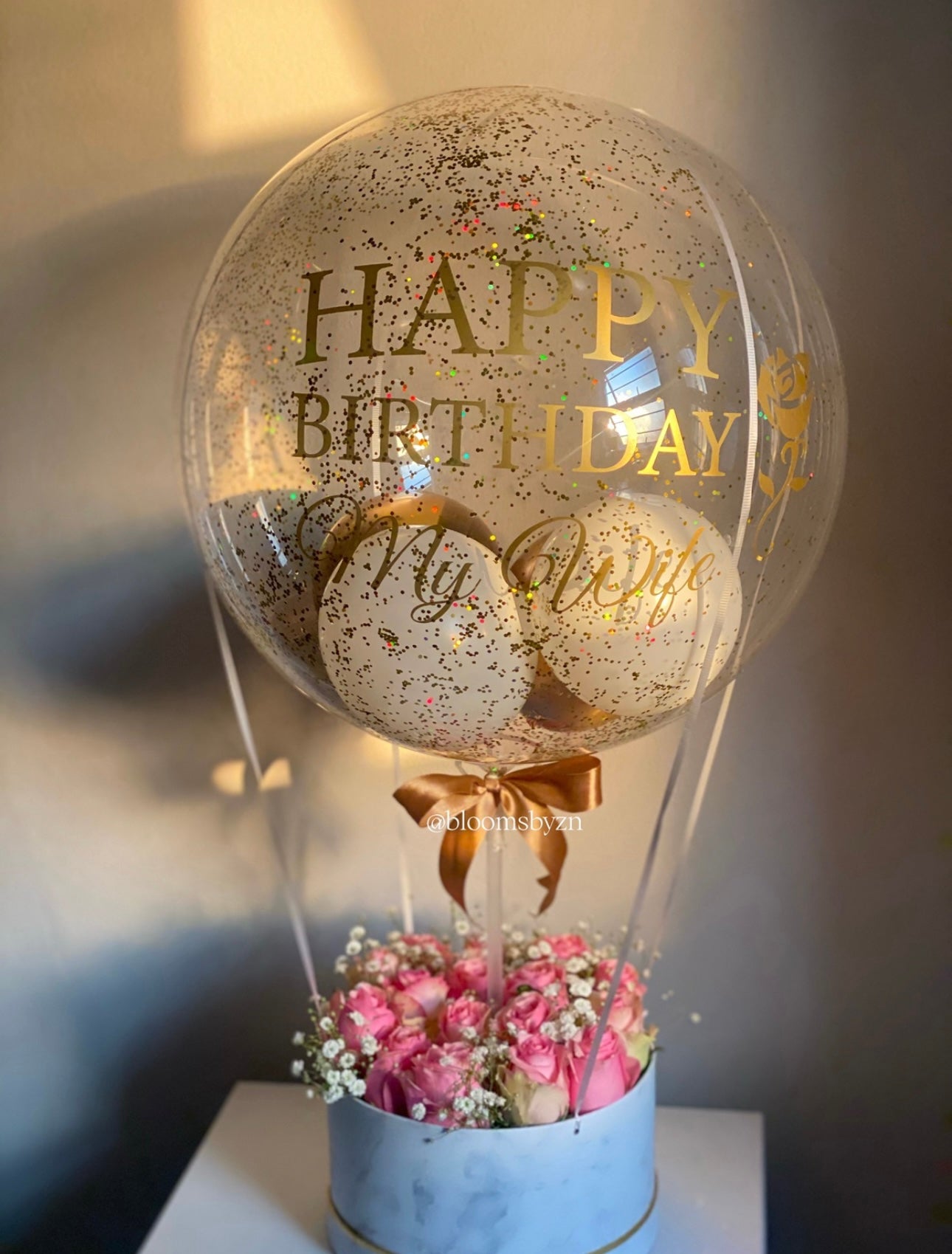 Hot Air Balloon Boxed Roses